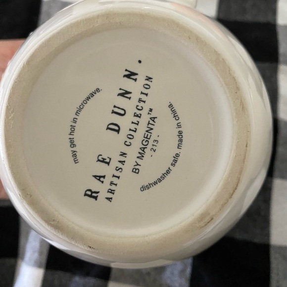 Rae Dunn Mr.Claus and Mrs.Claus Christmas mug set 🎅🏻🤶🏻 - Picture 6 of 6